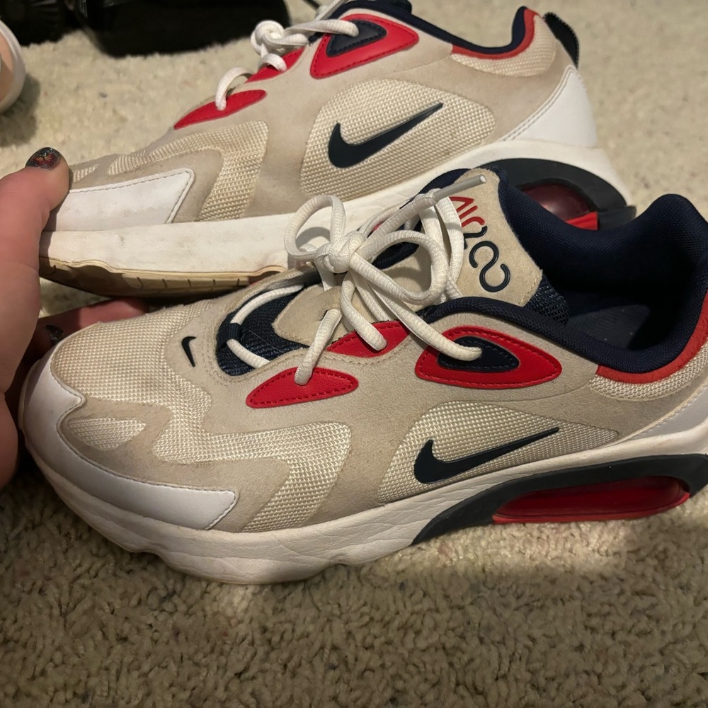 Nike Air 200